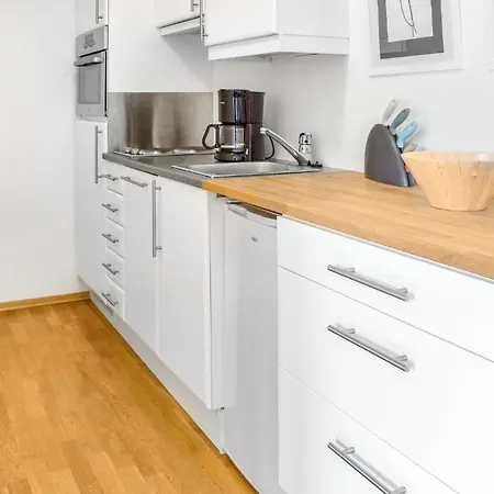 Stunning In Apartment Vossestrand